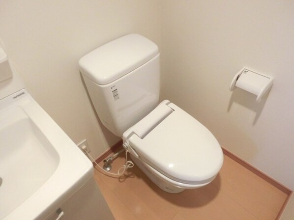 ピュア氷川台二番館の物件内観写真